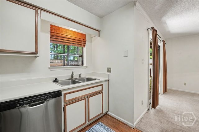 102 Hidden Lake Court, Savannah, GA 31419