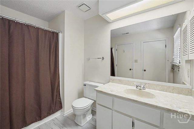 102 Hidden Lake Court, Savannah, GA 31419