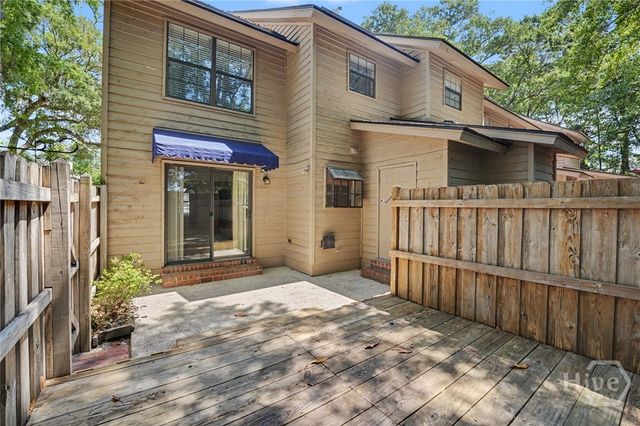 102 Hidden Lake Court, Savannah, GA 31419
