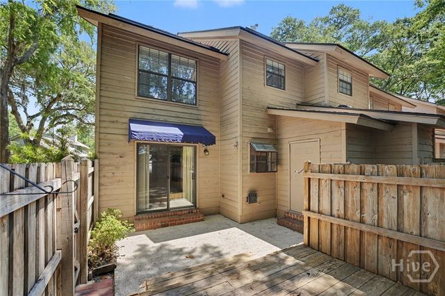 102 Hidden Lake Court, Savannah, GA 31419