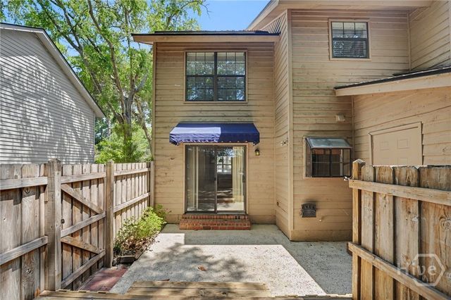 102 Hidden Lake Court, Savannah, GA 31419