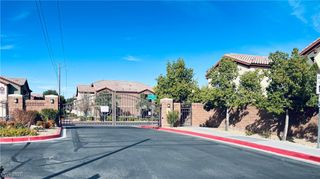 8324 West Charleston Boulevard 1055, Las Vegas, NV 89117