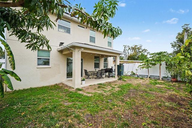 1903 W STATE STREET, Tampa, FL 33606