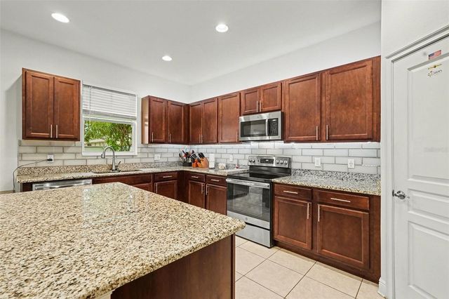 1903 W STATE STREET, Tampa, FL 33606