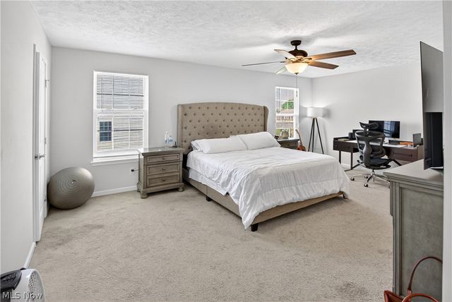 3241 Boettler Street NE, Canton, OH 44721