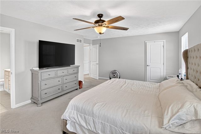 3241 Boettler Street NE, Canton, OH 44721
