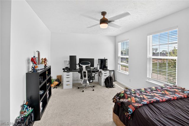 3241 Boettler Street NE, Canton, OH 44721