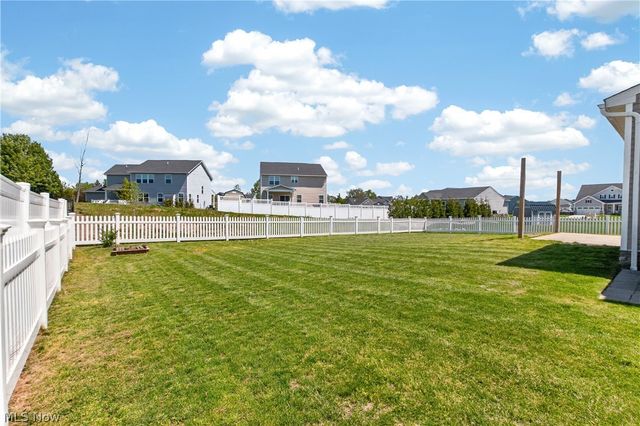 3241 Boettler Street NE, Canton, OH 44721