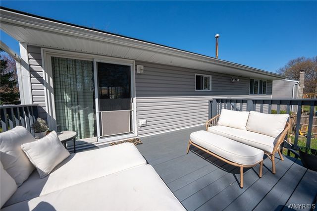 7041 Brandywine Drive, Evans, NY 14047