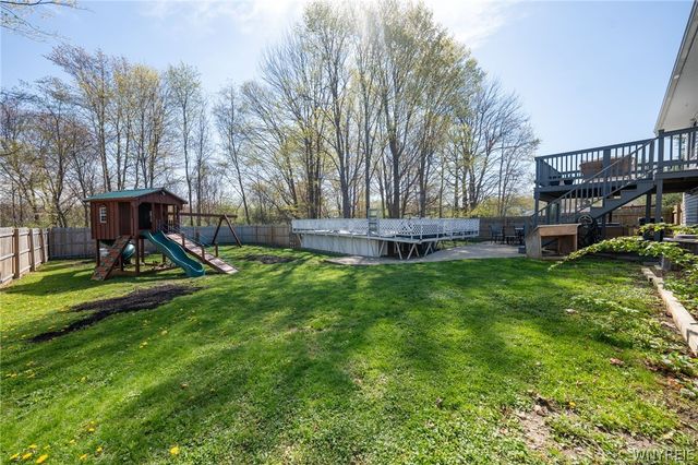 7041 Brandywine Drive, Evans, NY 14047