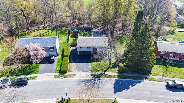 7041 Brandywine Drive, Evans, NY 14047