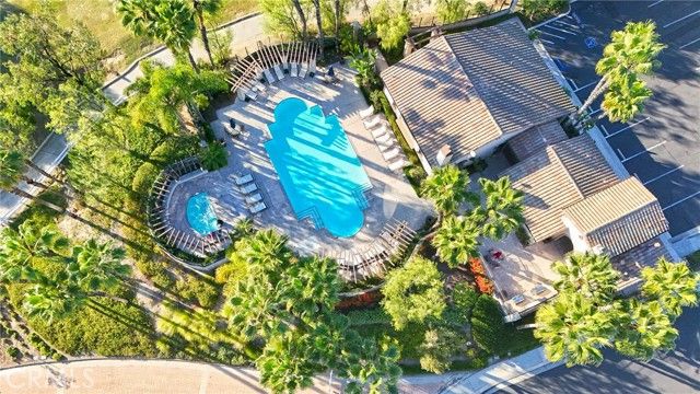 18955 Pelham, Yorba Linda, CA 92886