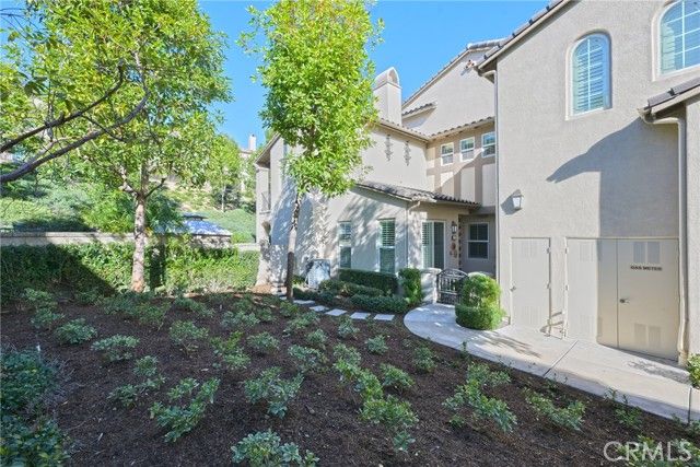 18955 Pelham, Yorba Linda, CA 92886