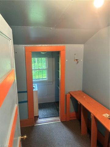 278 Old US Highway 52, Mount Airy, NC 27030