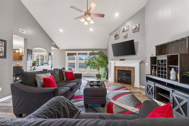 204 E REDTAIL DRIVE, Ashland, MO 65010