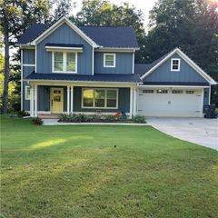 2210 Chaparral Drive, Snellville, GA 30078