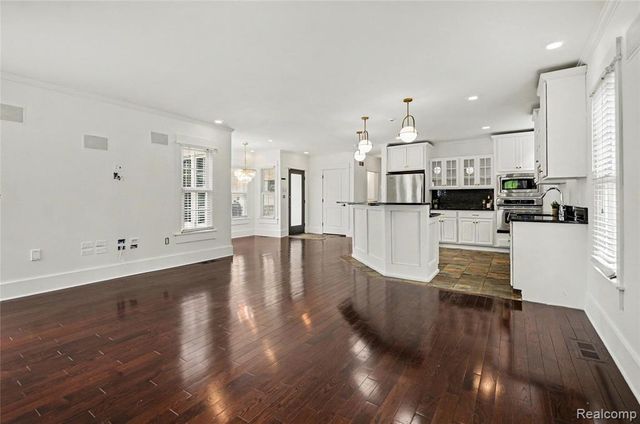 1389 Bird Avenue, Birmingham, MI 48009