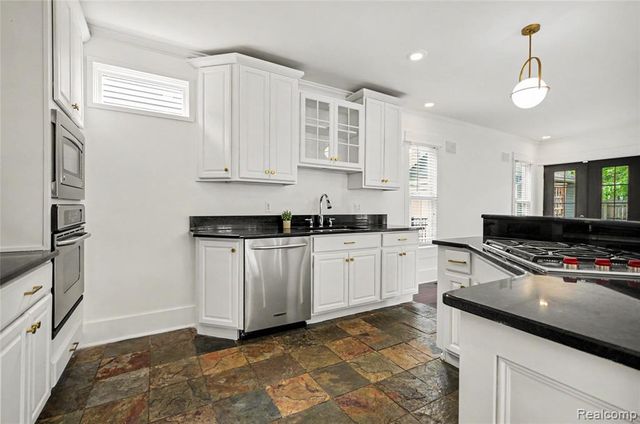 1389 Bird Avenue, Birmingham, MI 48009