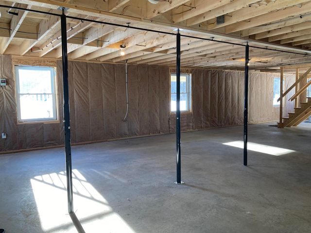 60 Dinky Lane, Morristown, VT 05661