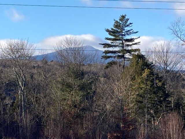 60 Dinky Lane, Morristown, VT 05661