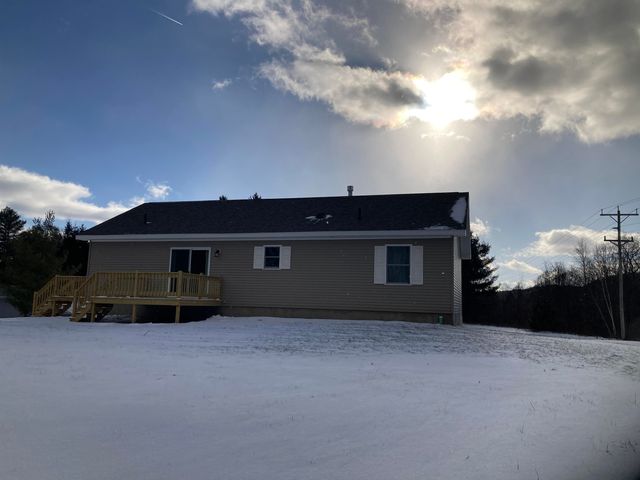 60 Dinky Lane, Morristown, VT 05661