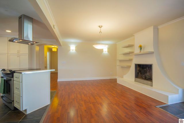 1656 College Terrace, Murray, KY 42071