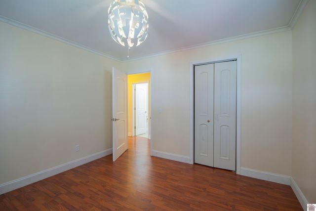 1656 College Terrace, Murray, KY 42071