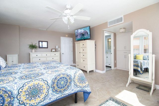 17920 GULF BOULEVARD 301, Redington Shores, FL 33708
