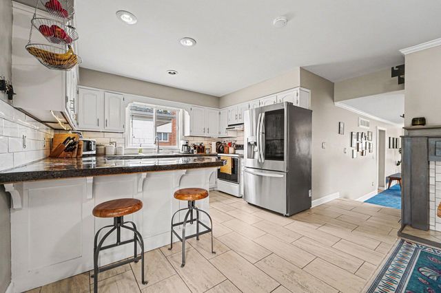 1132 Juneau Road, Ypsilanti Twp, MI 48198