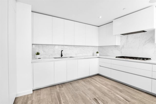 2200 N Ocean Boulevard S-906, Fort Lauderdale, FL 33305