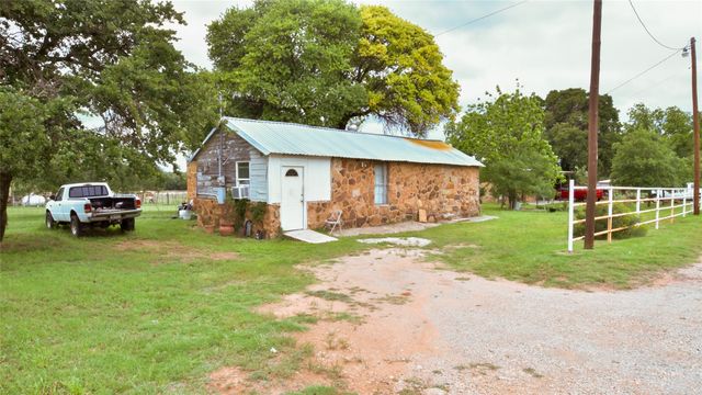 1115 County Road 147, Brownwood, TX 76801
