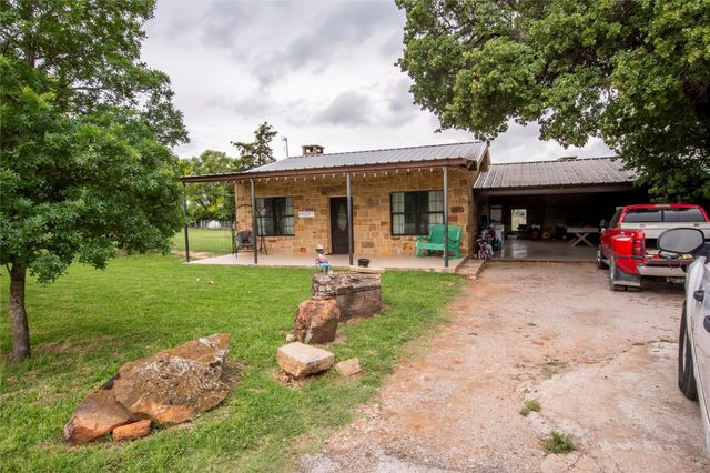 1115 County Road 147, Brownwood, TX 76801