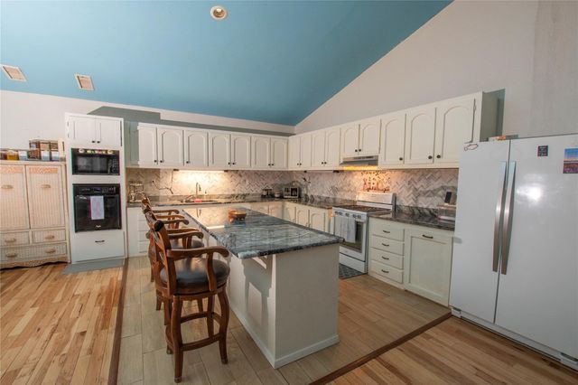 1115 County Road 147, Brownwood, TX 76801