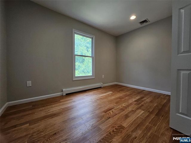 35 GROVE Street Rear, Tenafly, NJ 07670