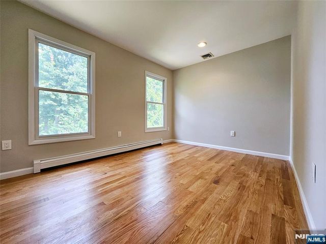 35 GROVE Street Rear, Tenafly, NJ 07670