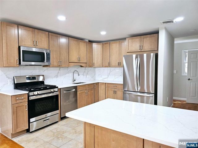 35 GROVE Street Rear, Tenafly, NJ 07670