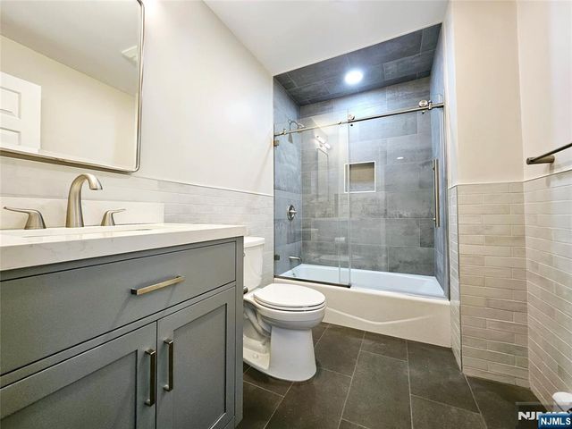 35 GROVE Street Rear, Tenafly, NJ 07670