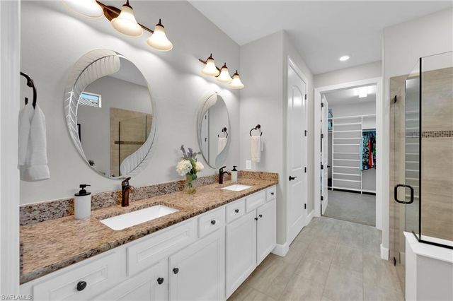 19802 Bittersweet LN, Estero, FL 33928