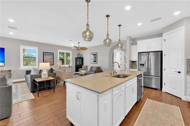 19802 Bittersweet LN, Estero, FL 33928