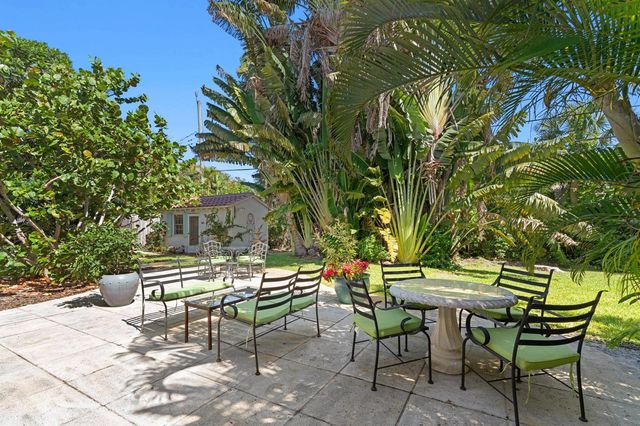 112 Yale Drive, Lake Worth Beach, FL 33460