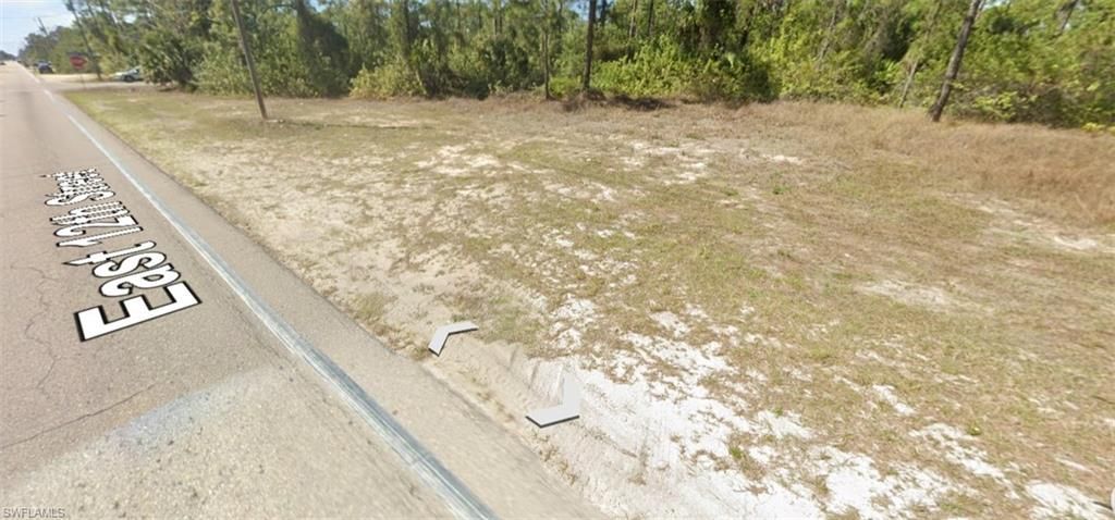 410 E 12th ST, LEHIGH ACRES, FL 33972 — exterior