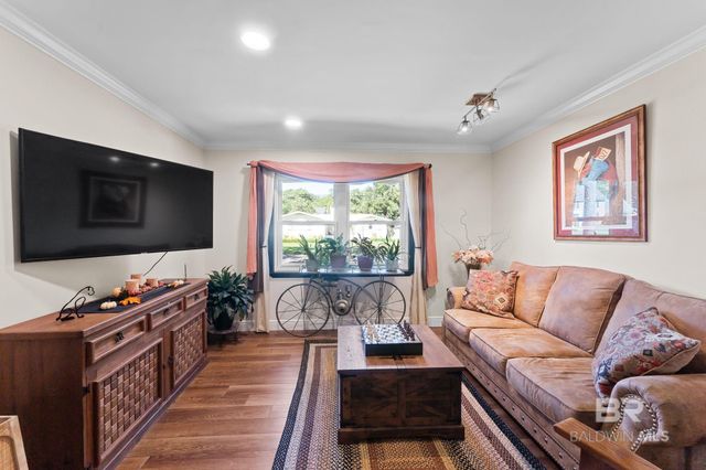 698 Cedar Avenue, Fairhope, AL 36532