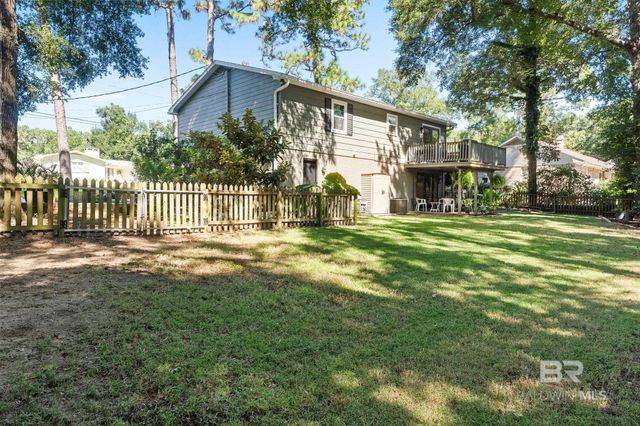 698 Cedar Avenue, Fairhope, AL 36532