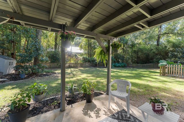 698 Cedar Avenue, Fairhope, AL 36532