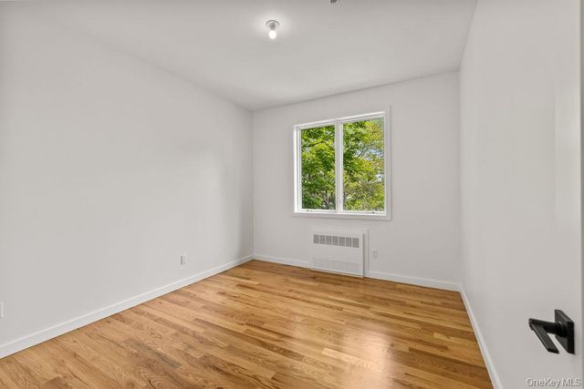 80 Twin Avenue 211, Spring Valley, NY 10977