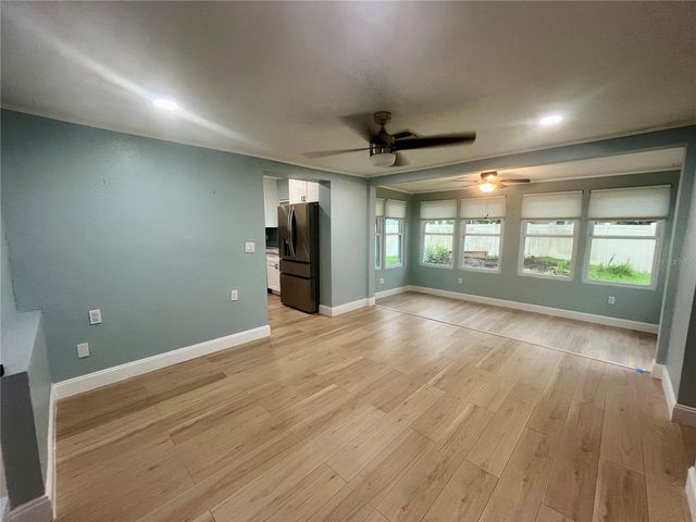 8330 WAVERLY ROAD N, St Petersburg, FL 33702