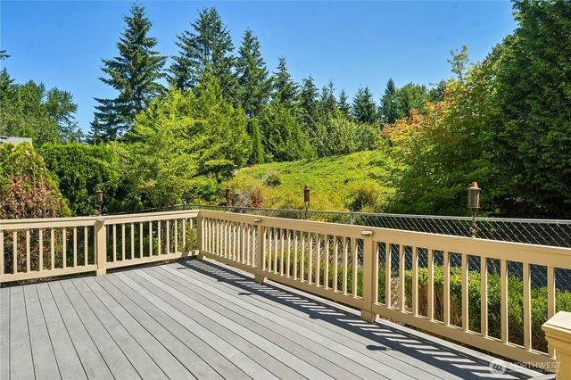 6005 74th Avenue NE, Marysville, WA 98270