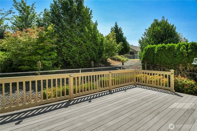 6005 74th Avenue NE, Marysville, WA 98270