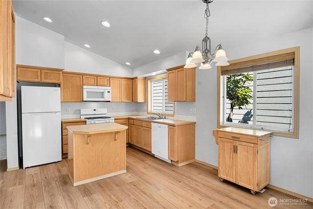 6005 74th Avenue NE, Marysville, WA 98270