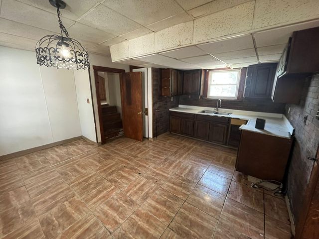 939 Cherry Street, Hammond, IN 46324
